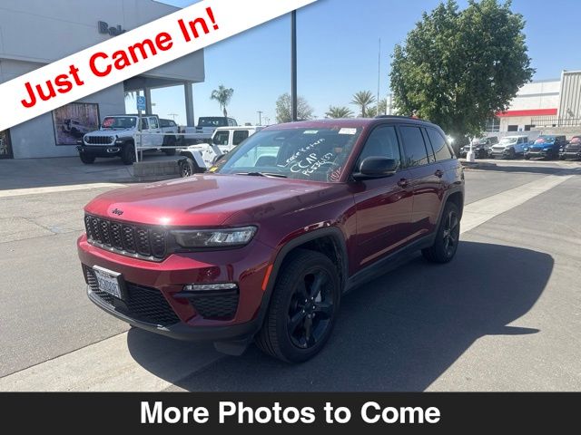 2023 Jeep Grand Cherokee SUV 