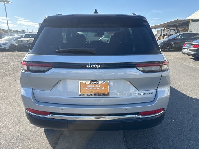 2022 Jeep Grand Cherokee Limited photo 3