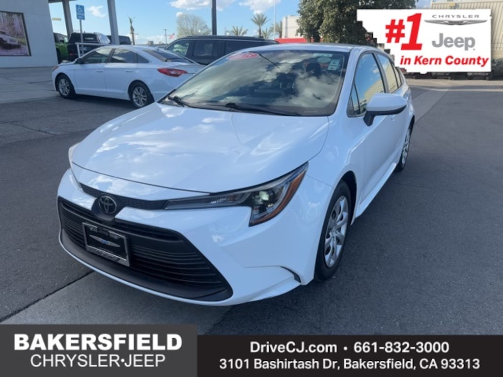 Used 2025 Toyota Corolla LE Sedan