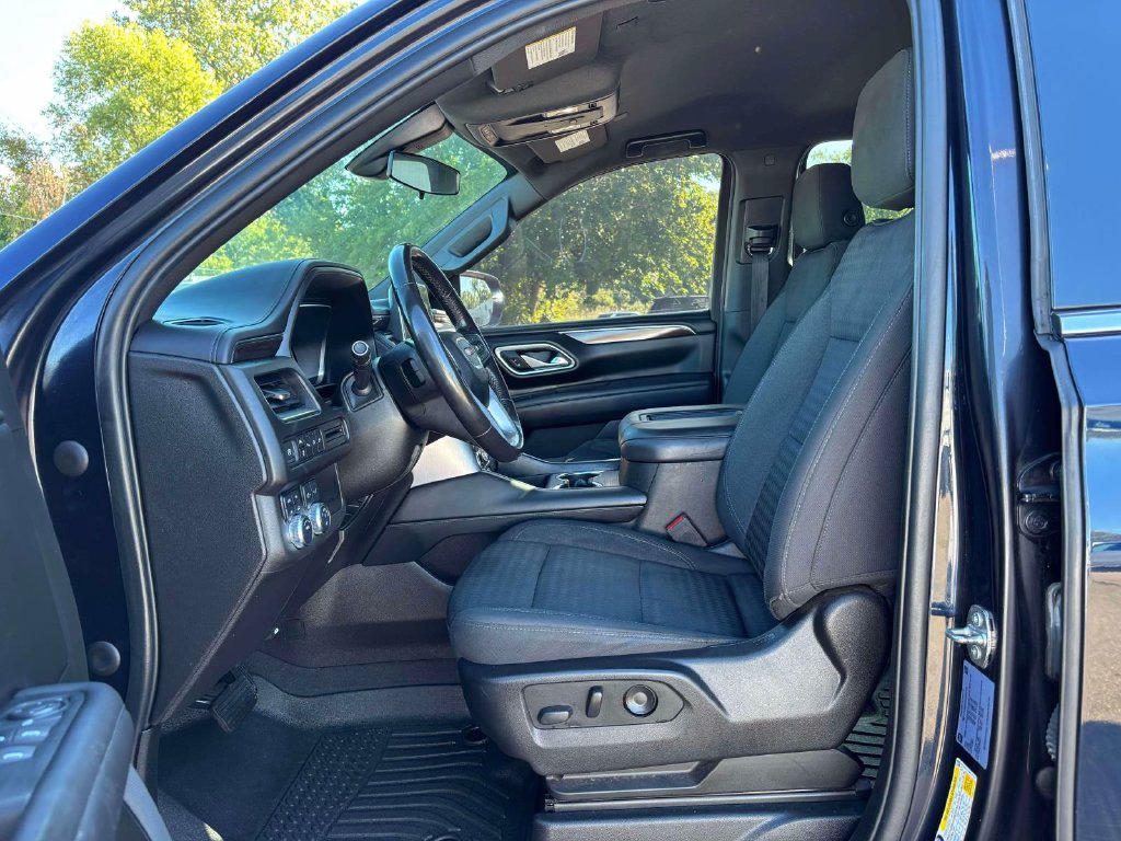 Used 2022 GMC Yukon XL SLE SUV