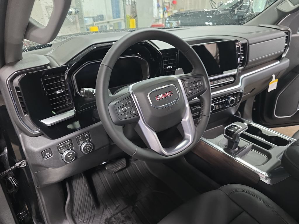 2026 GMC Sierra 1500 SLT - Photo 16