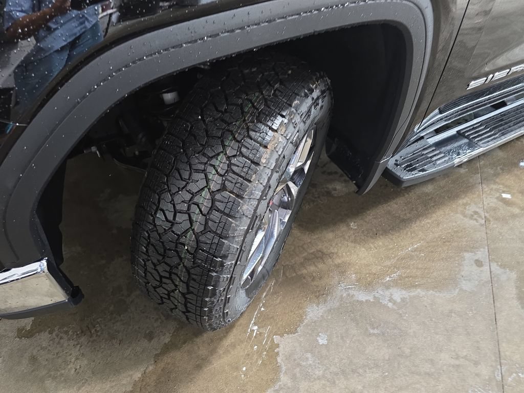 2026 GMC Sierra 1500 SLT - Photo 36