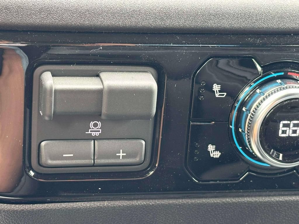 2026 GMC Sierra 1500 SLE - Photo 16