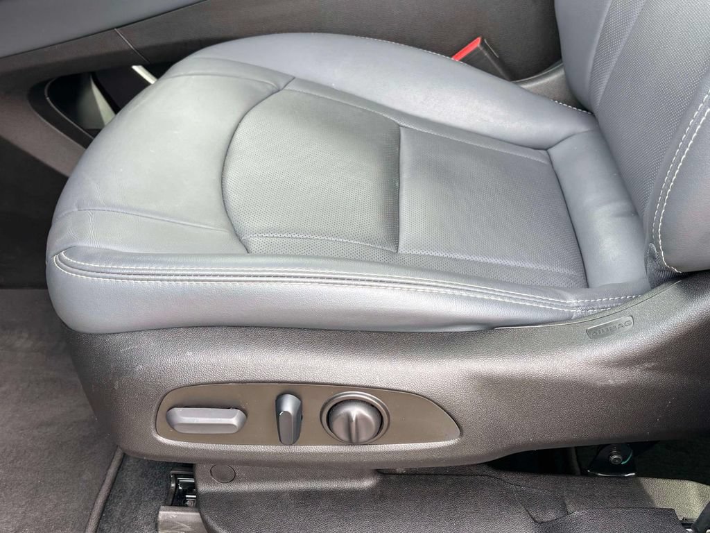 Used 2024 Buick Enclave Essence SUV