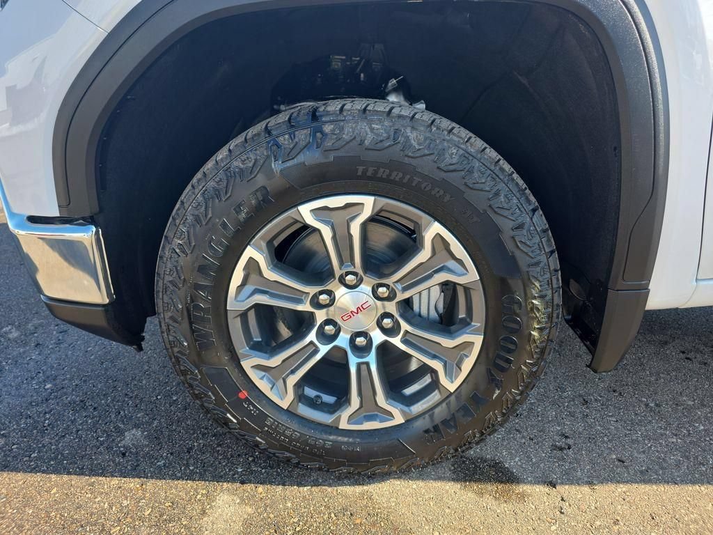 2026 GMC Sierra 1500 SLE - Photo 35