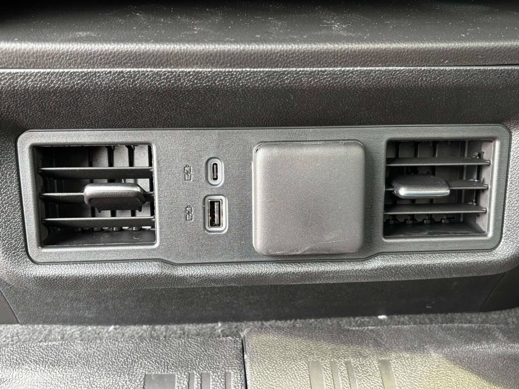 2026 GMC Sierra 1500 SLE - Photo 19