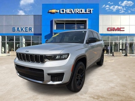 2022 Jeep Grand Cherokee L Laredo 4x4 SUV