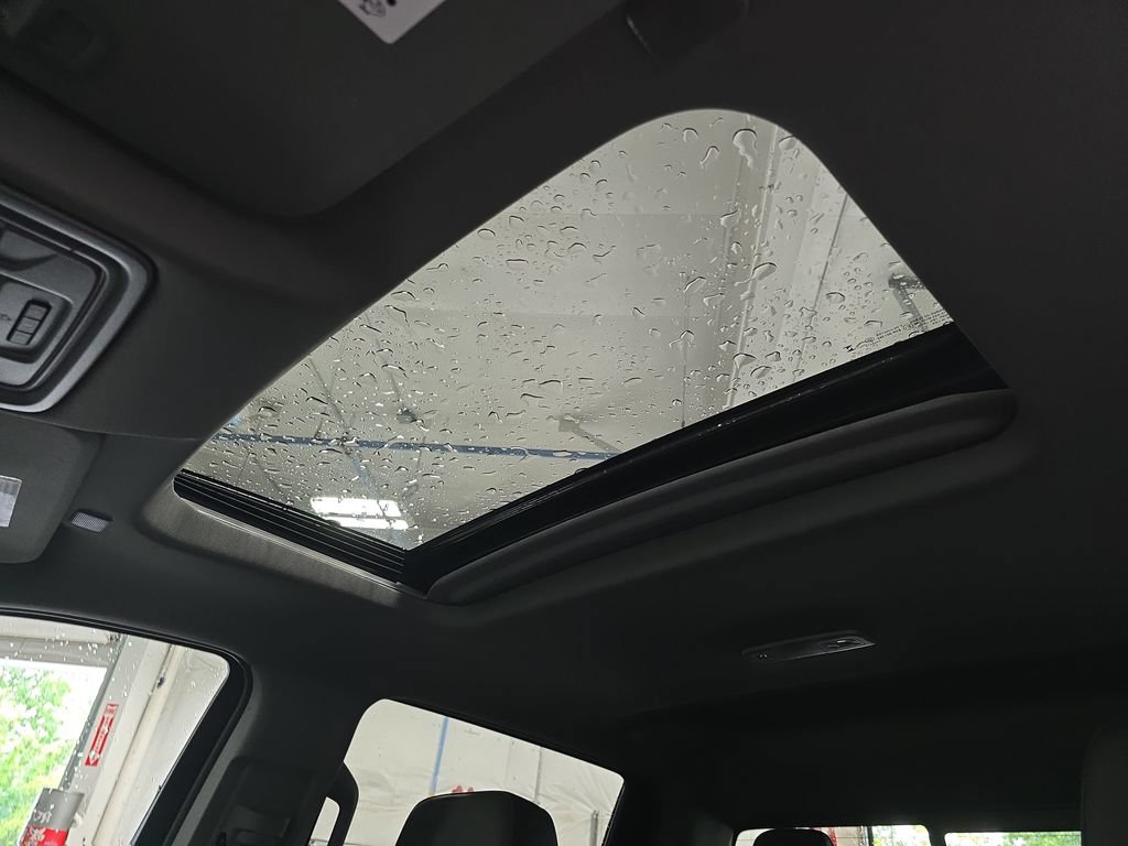 2026 GMC Sierra 1500 SLT - Photo 33
