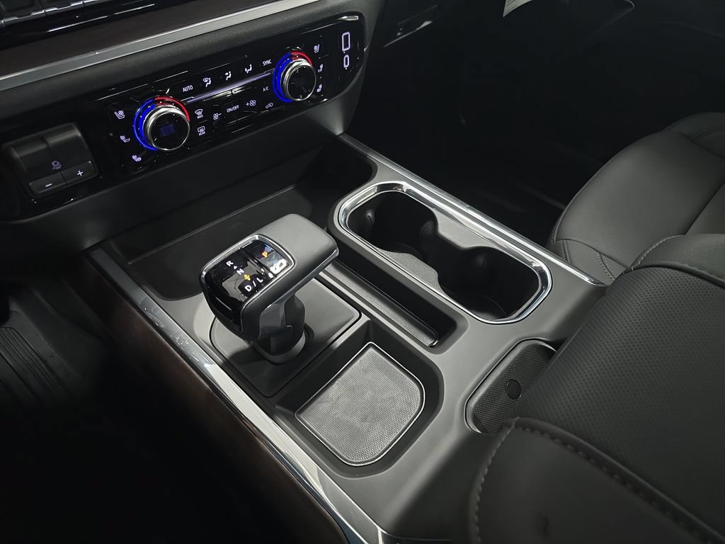 2026 GMC Sierra 1500 SLT - Photo 23