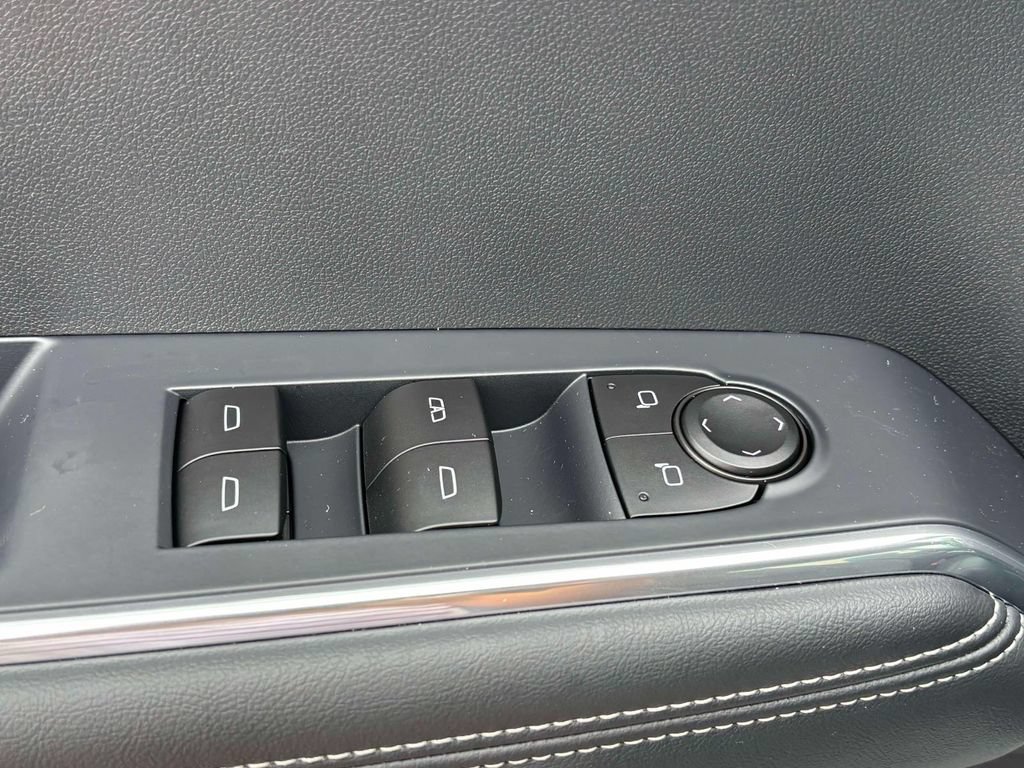 2026 GMC Acadia Elevation - Photo 8