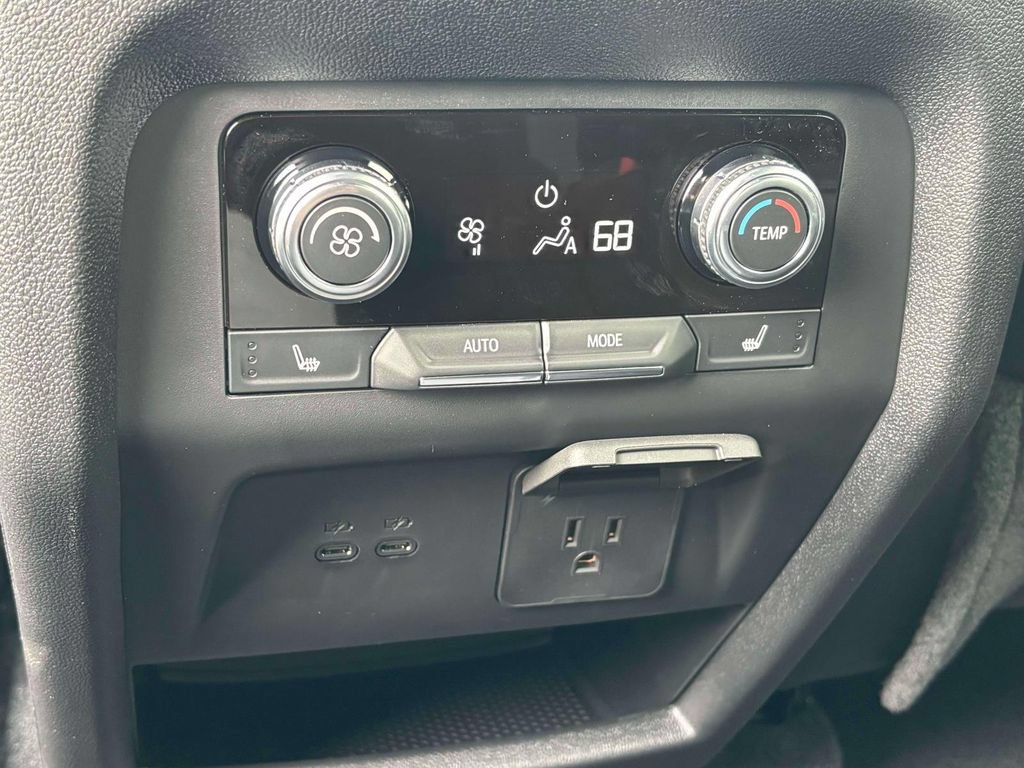 2026 GMC Acadia Elevation - Photo 24