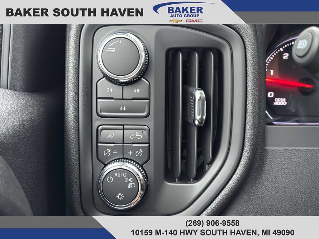 2026 GMC Sierra 2500HD Pro - Photo 9