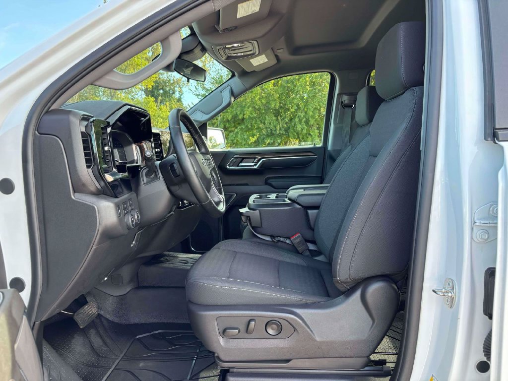 Used 2024 Chevrolet Silverado 1500 RST Truck
