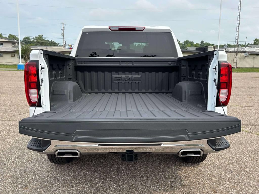 2026 GMC Sierra 1500 SLE - Photo 28