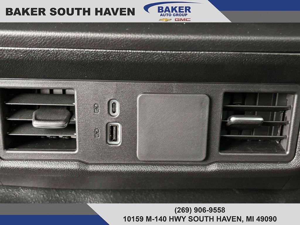 2026 GMC Sierra 2500HD Pro - Photo 17