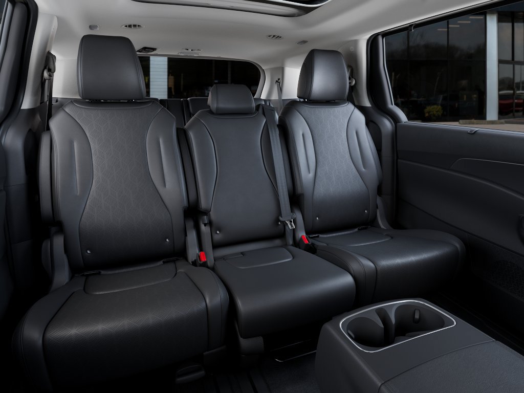 2026 Kia Carnival SX - Photo 16