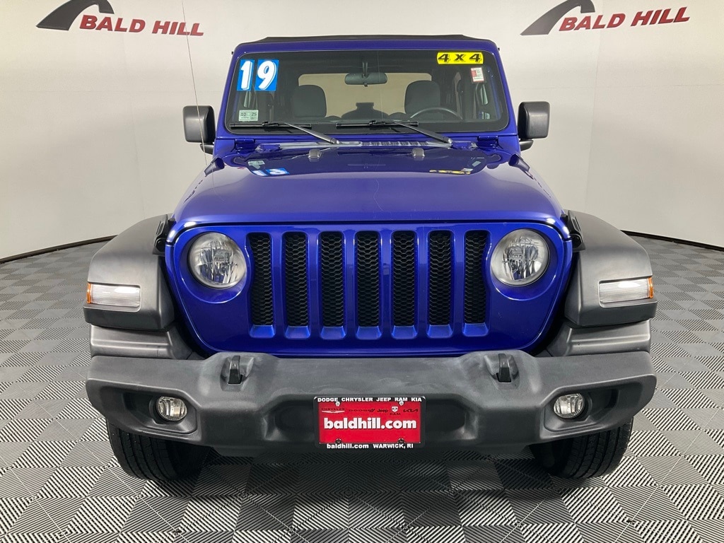 Used 2019 Jeep Wrangler Sport S with VIN 1C4GJXAG9KW602427 for sale in Warwick, RI