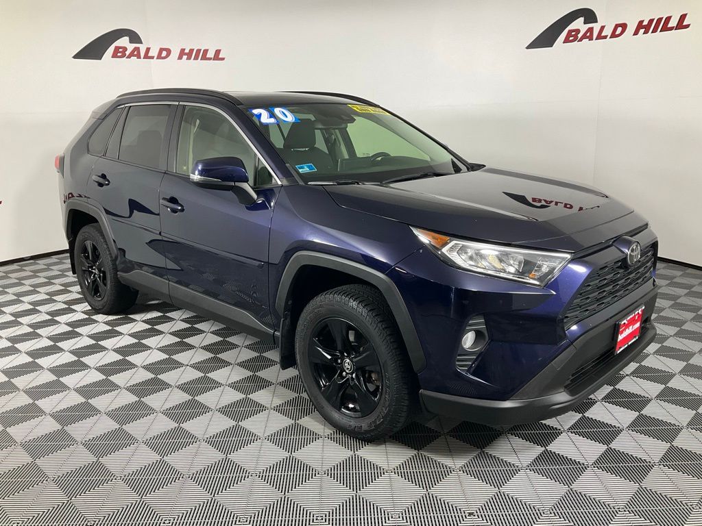 2020 Toyota RAV4 XLE