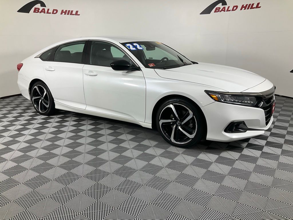 2022 Honda Accord Sport's photo