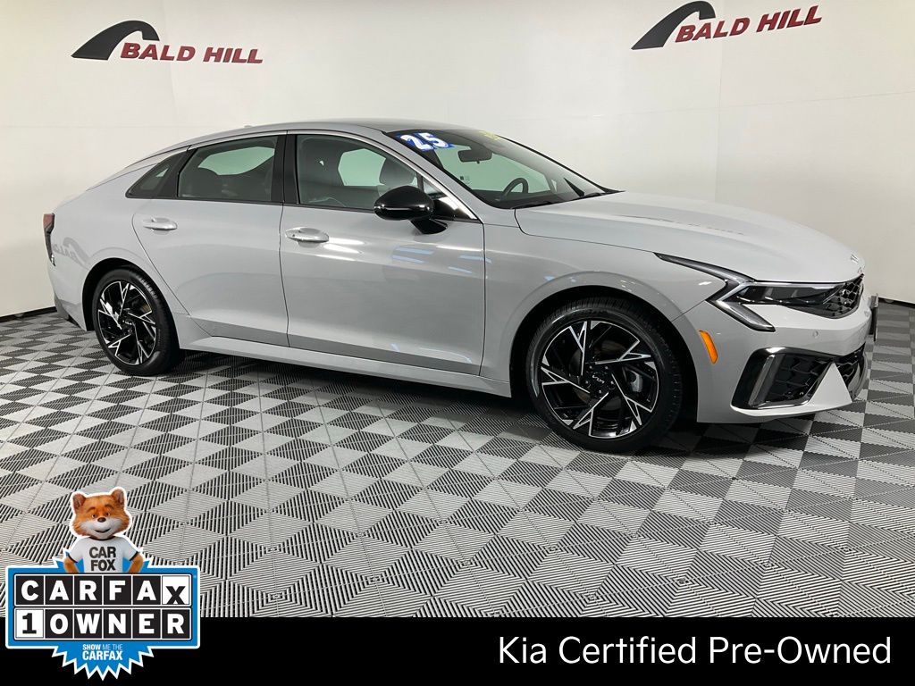 2025 Kia K5 GT-Line's photo