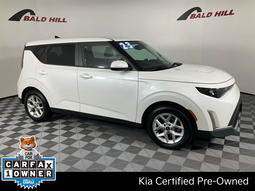 2023 Kia Soul S's photo
