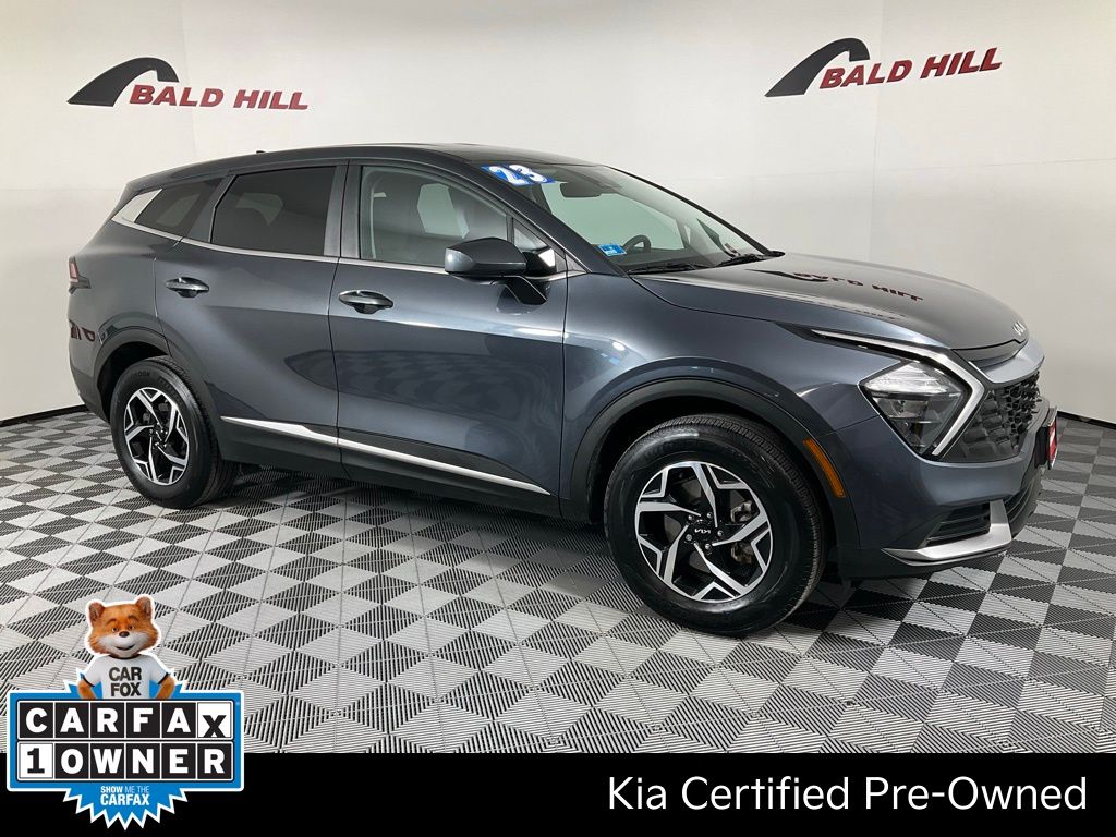 2023 Kia Sportage LX's photo