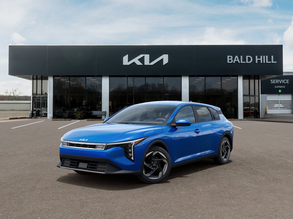 2026 Kia K4 EX AT Hatchback's photo