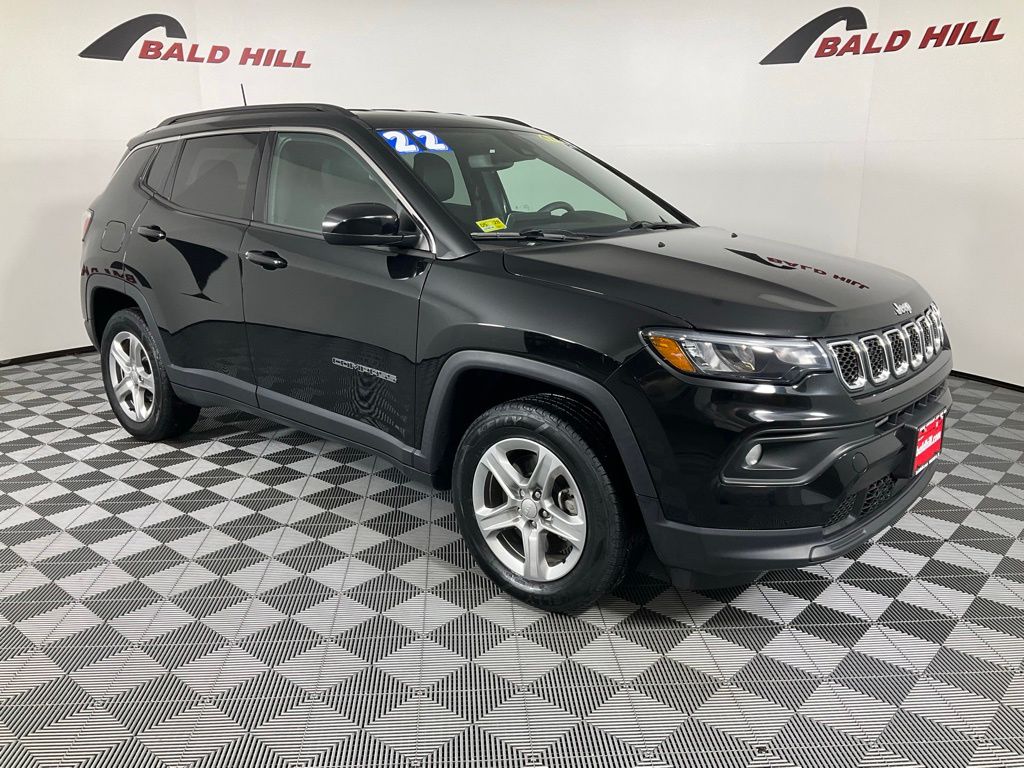 2023 Jeep Compass Latitude 4X4's photo
