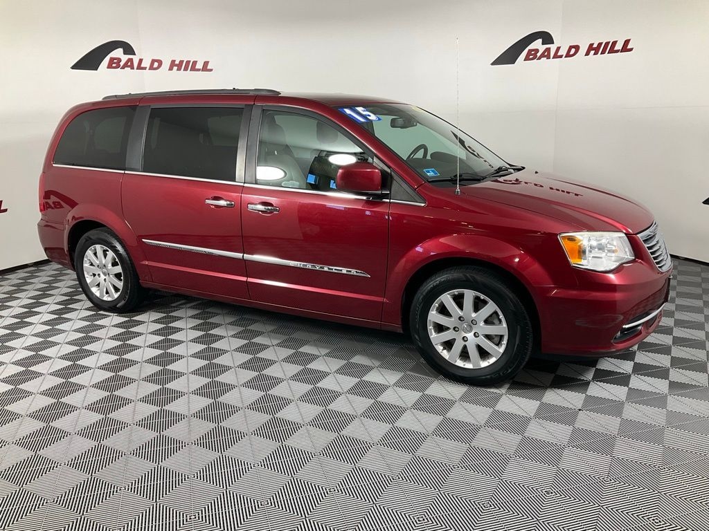 Used 2015 Chrysler Town & Country Touring Minivan/Van