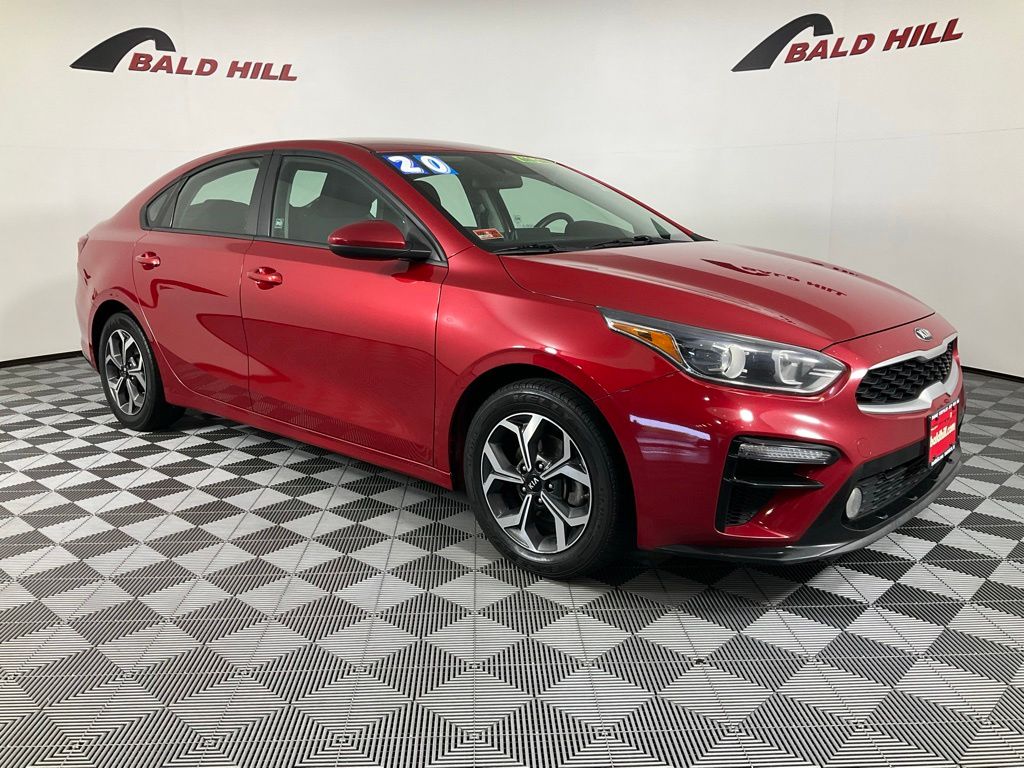 2020 Kia Forte LXS AT's photo