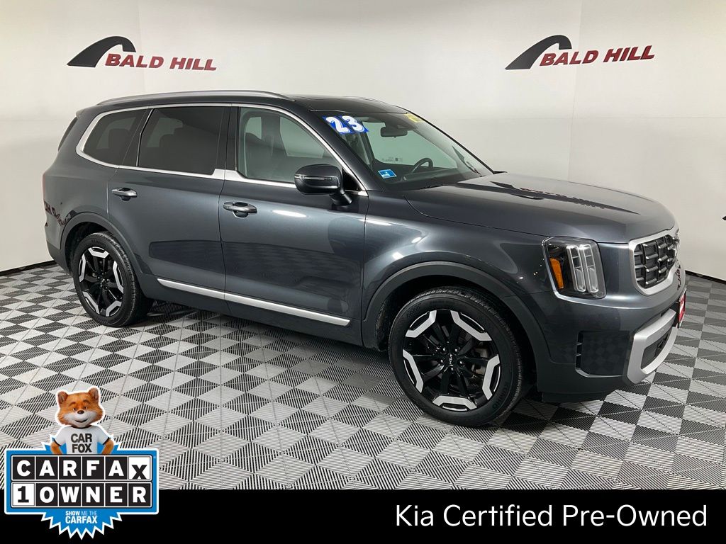 2023 Kia Telluride S's photo