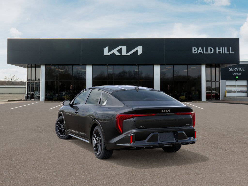2025 Kia K4 GT-Line Turbo photo 2