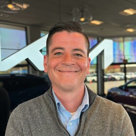 Staff member Andrew Rossi from 148582844e89