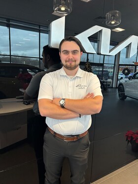 Staff member Kevin Welsh from ID_e5f524918692