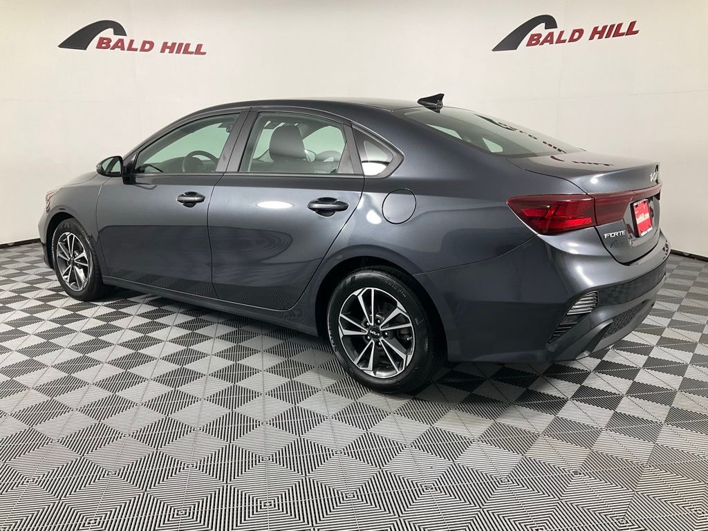 Used 2023 Kia Forte LXS Sedan