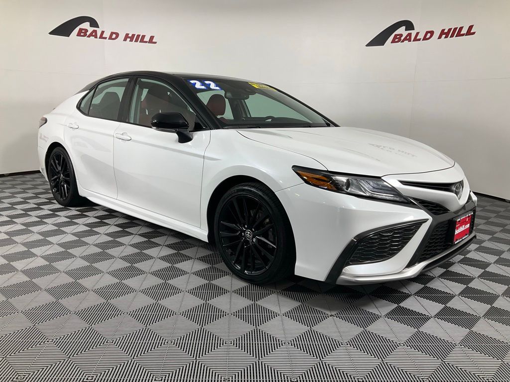 2022 Toyota Camry XSE AWD's photo