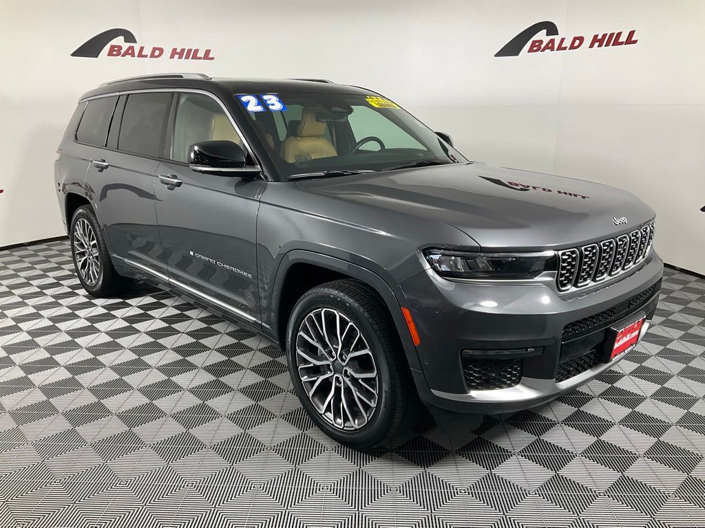 2023 Jeep Grand Cherokee L Summit Reserve 4x4's photo
