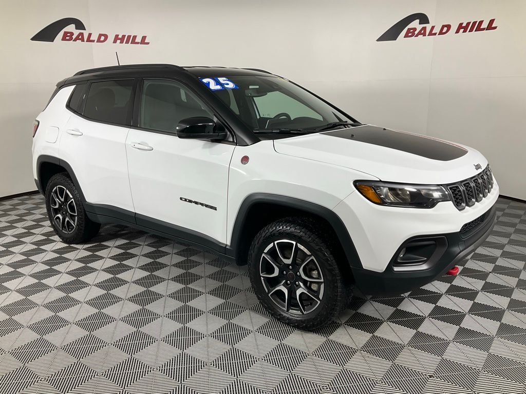 2025 Jeep Compass Trailhawk