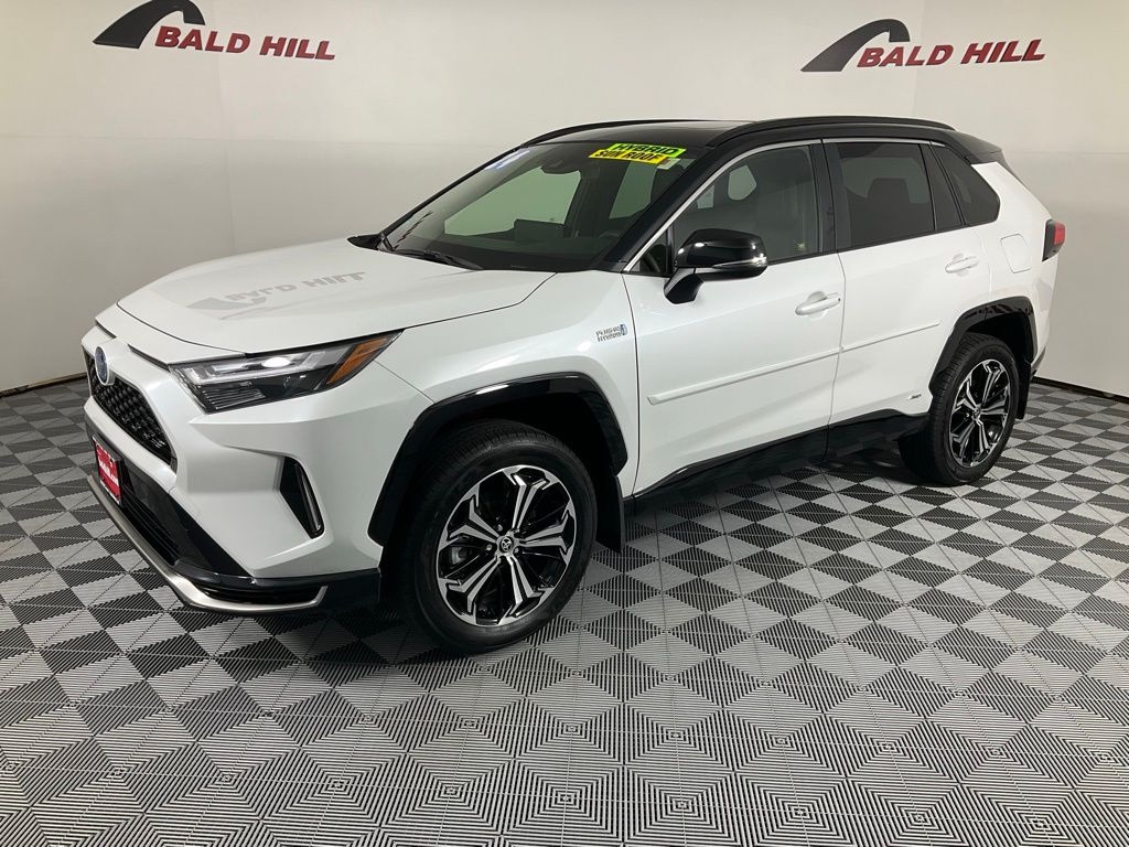 Used 2024 Toyota RAV4 Prime XSE SUV