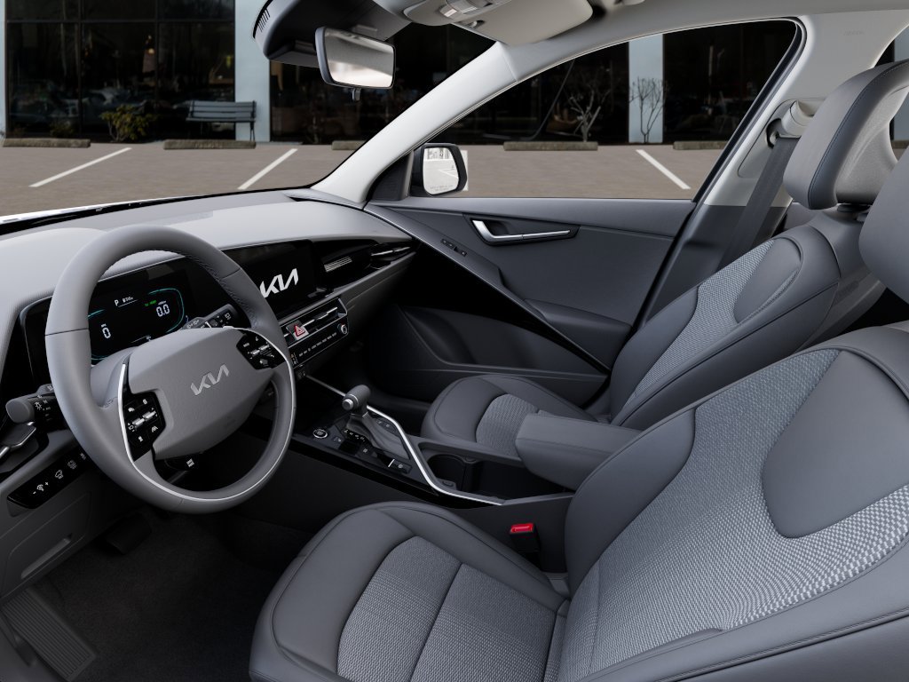2026 Kia Niro EX - Photo 17
