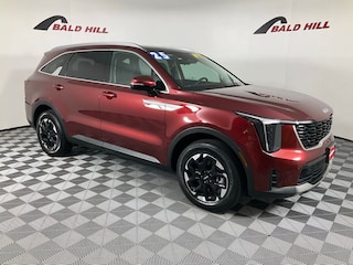 2025 Kia Sorento S SUV