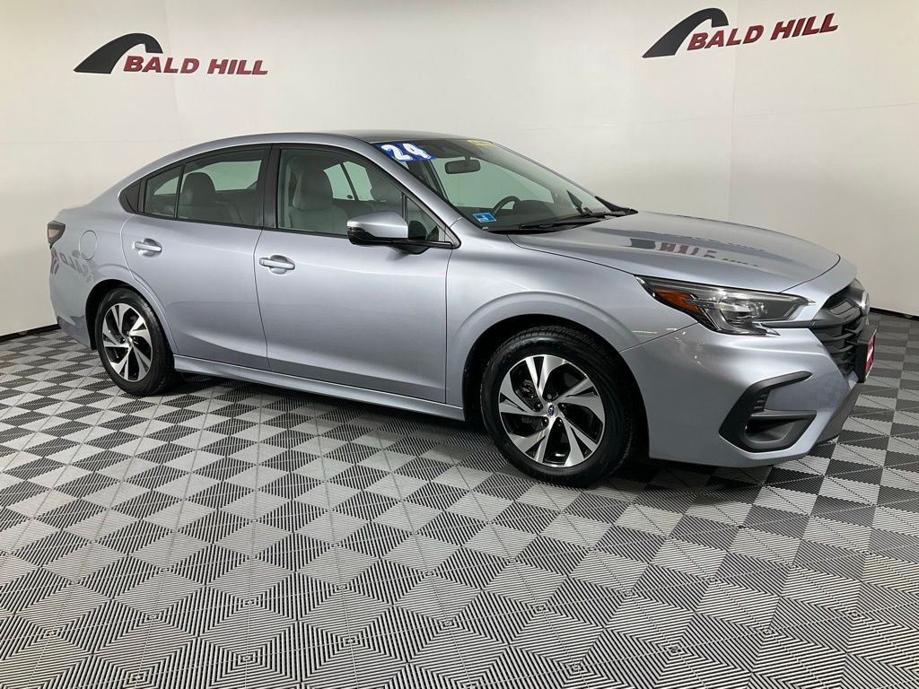 2024 Subaru Legacy Premium's photo