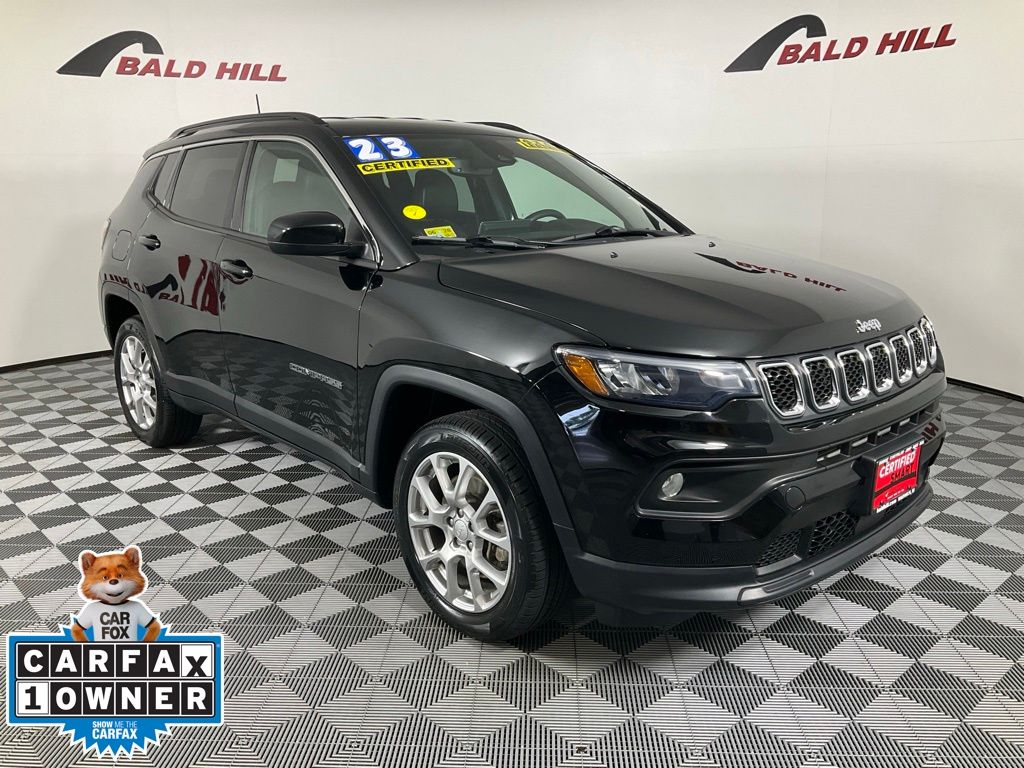 2023 Jeep Compass Latitude Lux