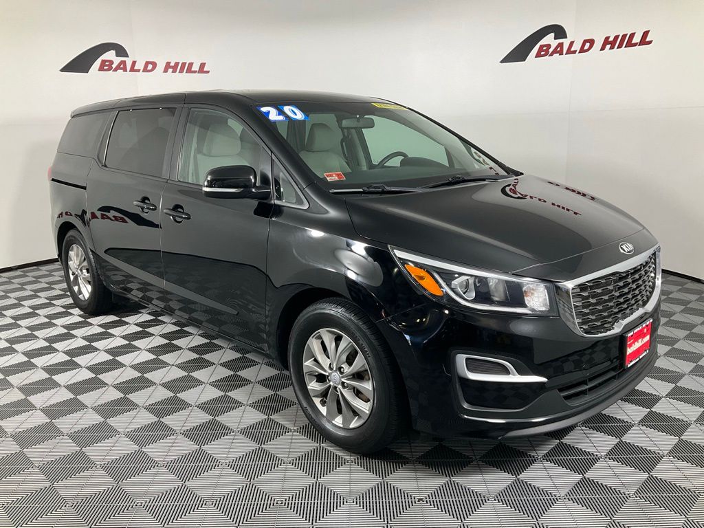 2020 Kia Sedona LX's photo