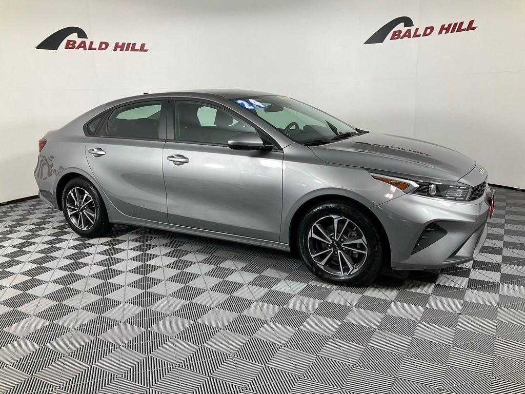 Used 2024 Kia Forte LXS Sedan