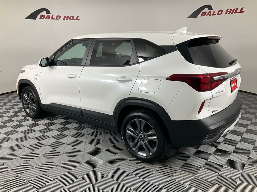 Used 2023 Kia Seltos LX SUV