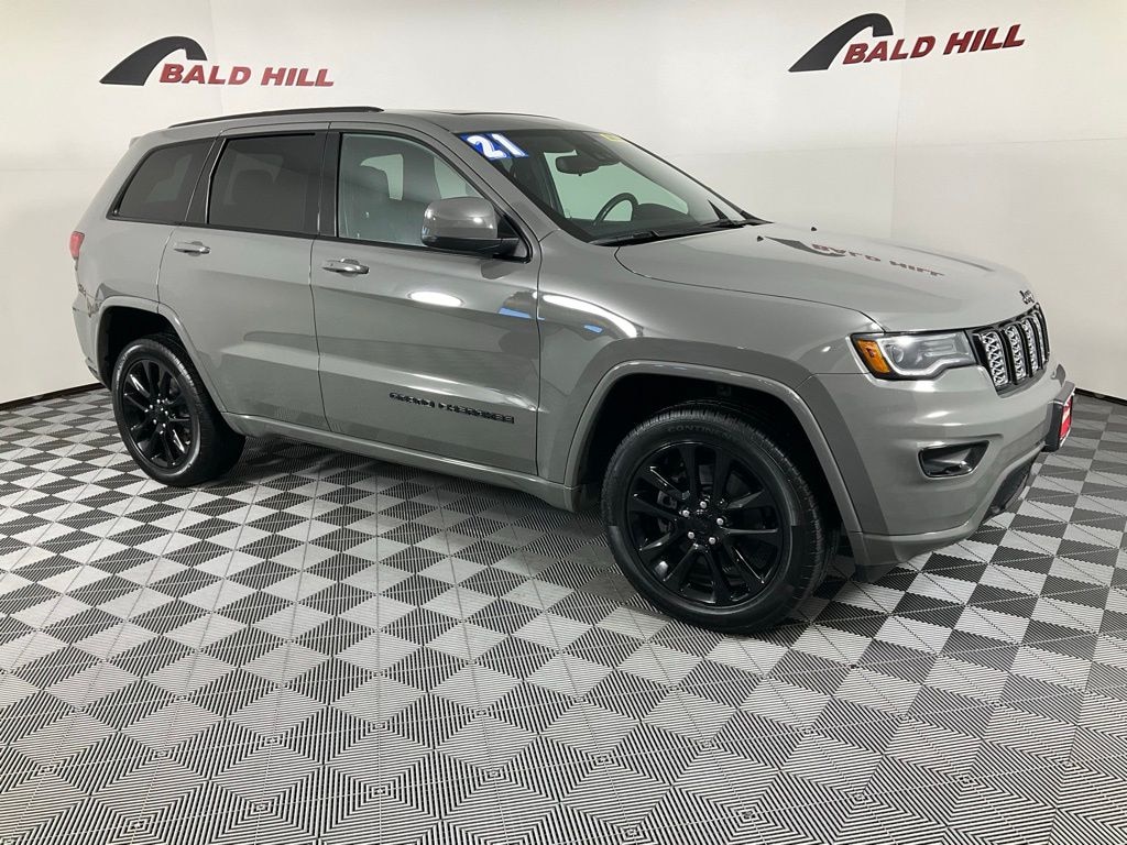 Used 2021 Jeep Grand Cherokee Laredo SUV