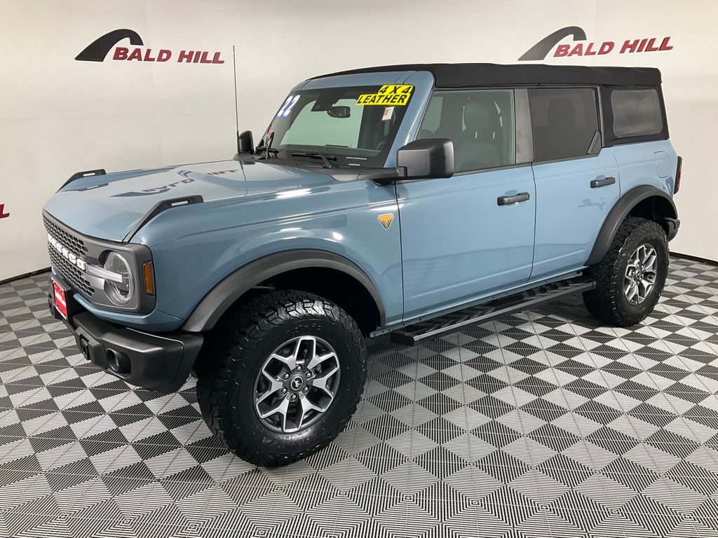 2022 Ford Bronco Badlands photo 3