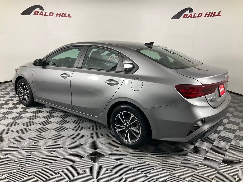 Used 2023 Kia Forte LXS Sedan