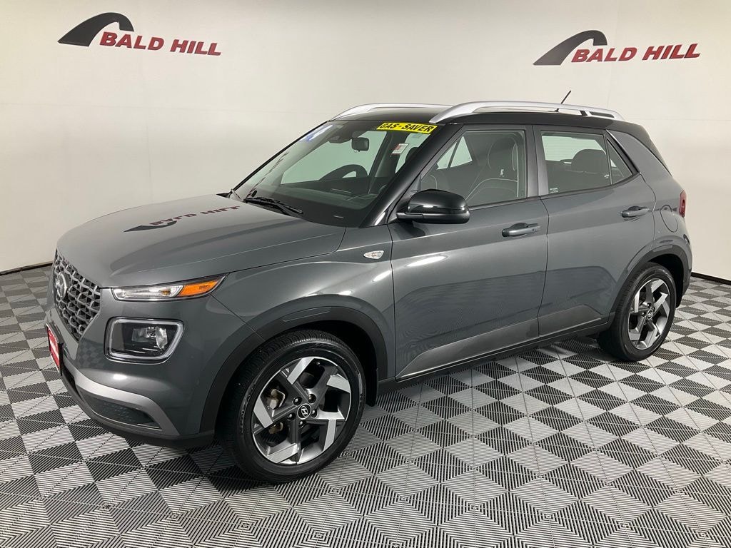 Used 2024 Hyundai Venue Limited SUV
